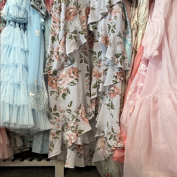 Floral Ruffle Dress - Picture 3 of 5